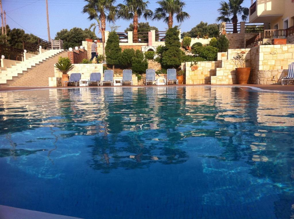 Diamond Village & Suites Hersonissos  Exteriör bild