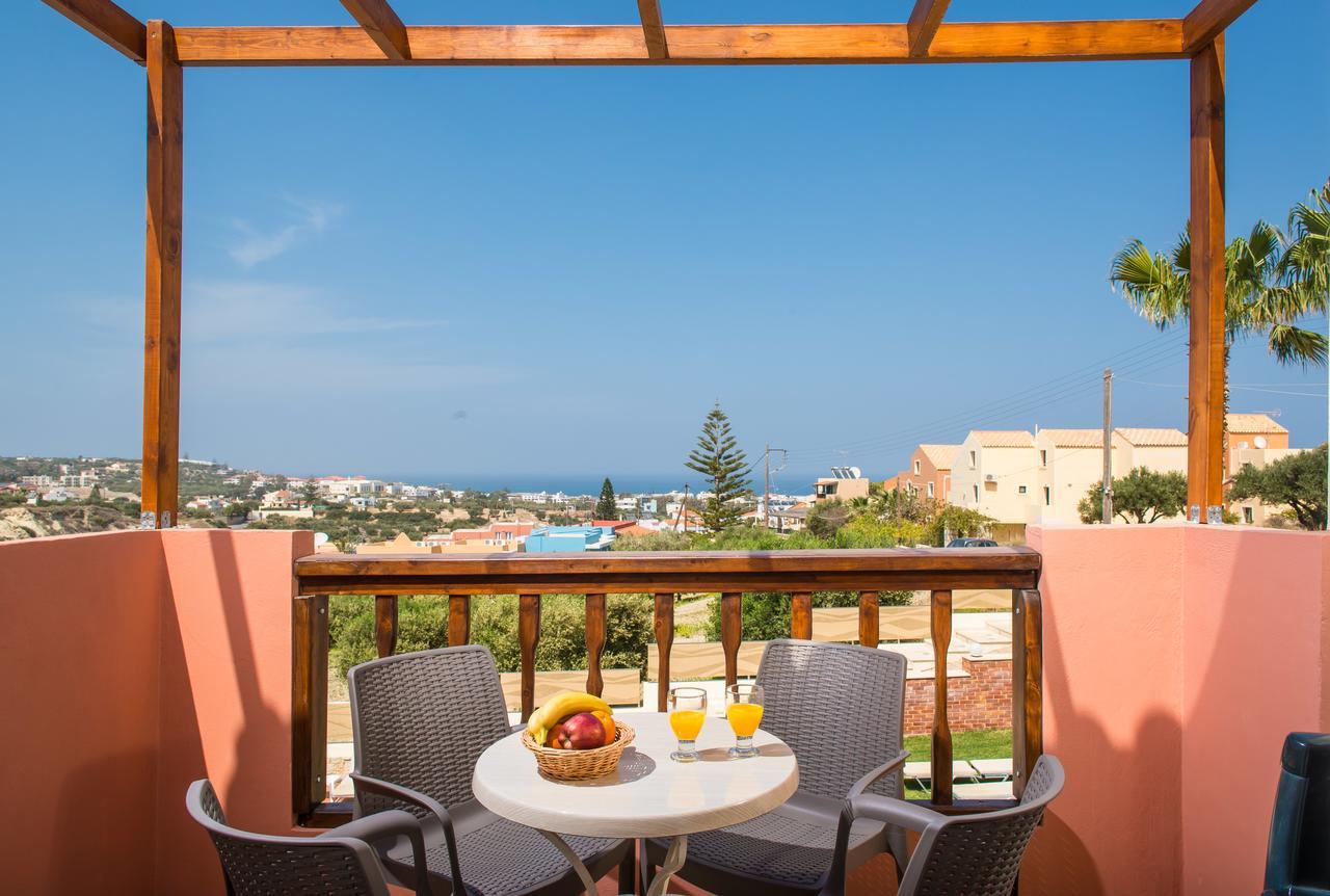 Diamond Village & Suites Hersonissos  Exteriör bild